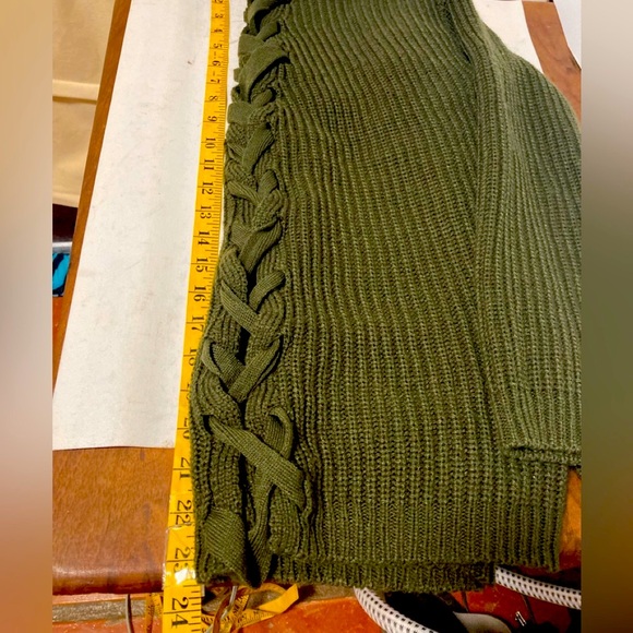 Altar’d state small brown sweater - Picture 6 of 8